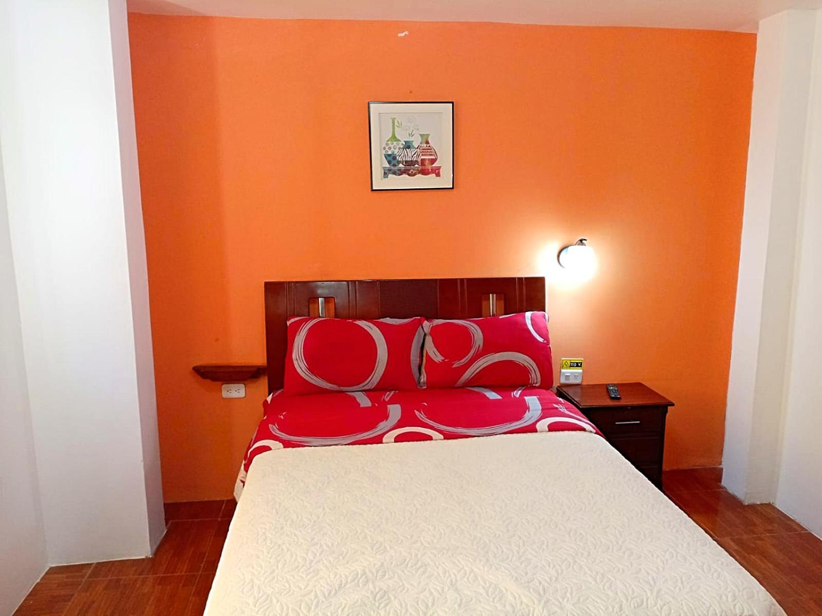 Hostal Mariscal Sucre ตาบาเบลา ภายนอก รูปภาพ