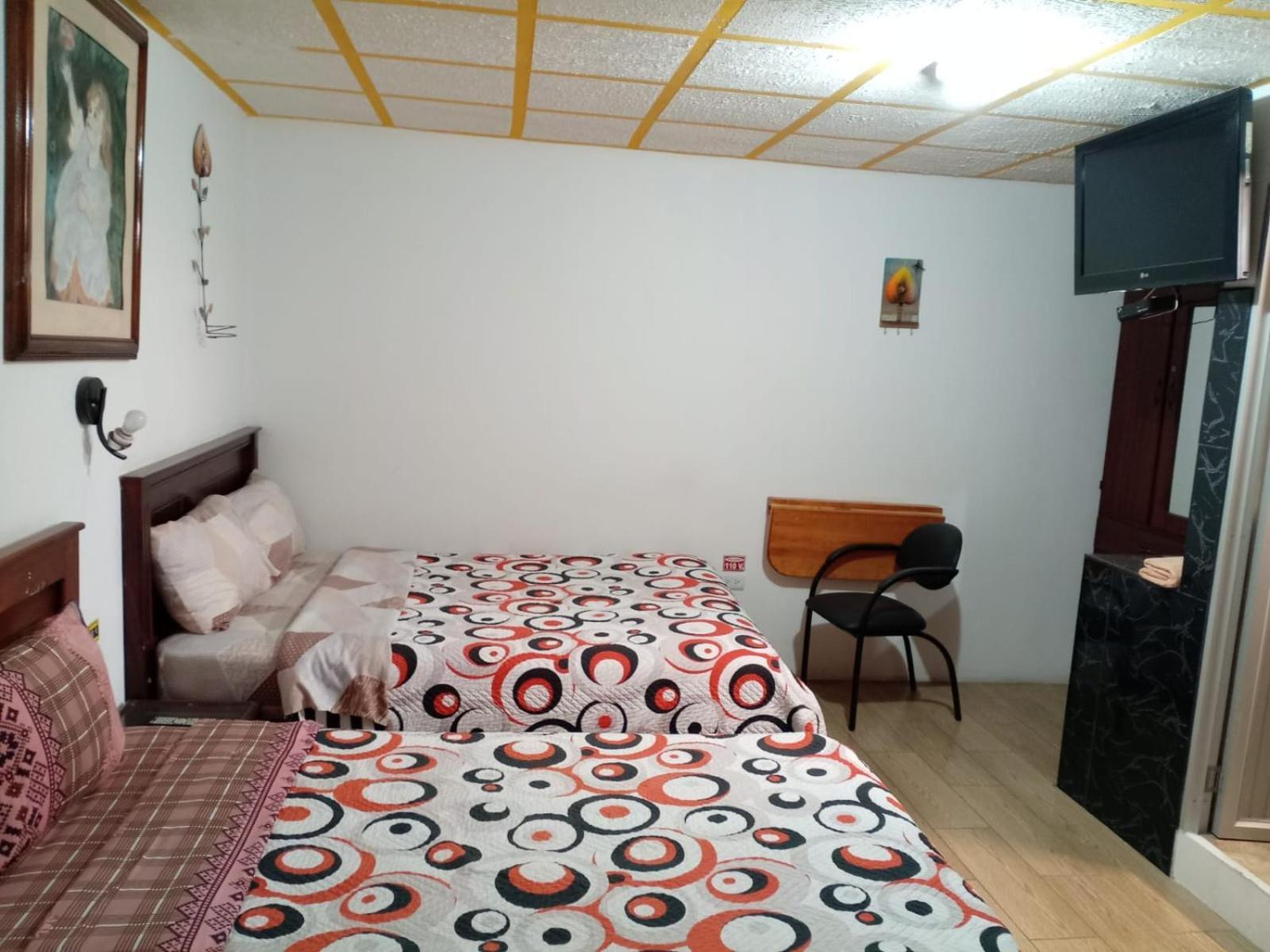 Hostal Mariscal Sucre ตาบาเบลา ภายนอก รูปภาพ